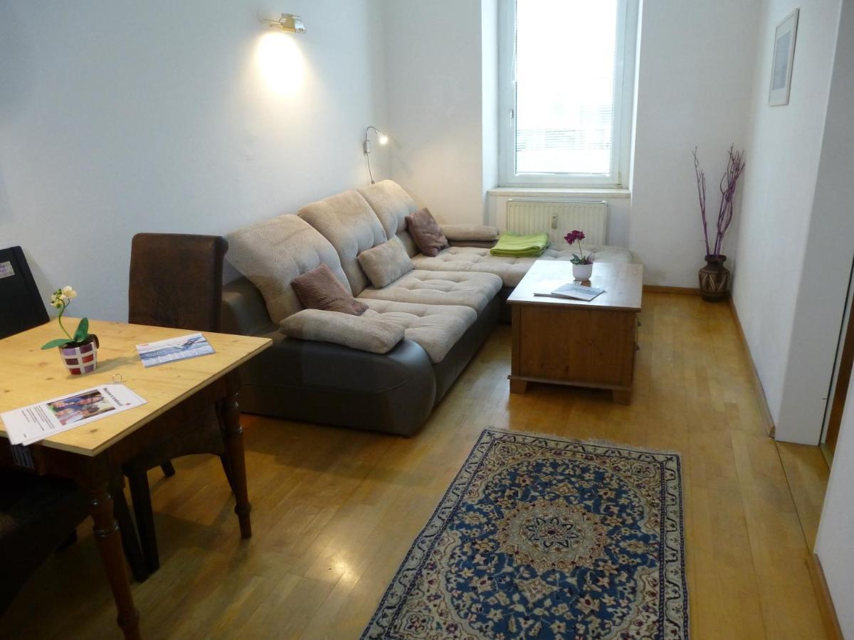 Charming, Central, Spacious Apartment Innsbruck Kültér fotó