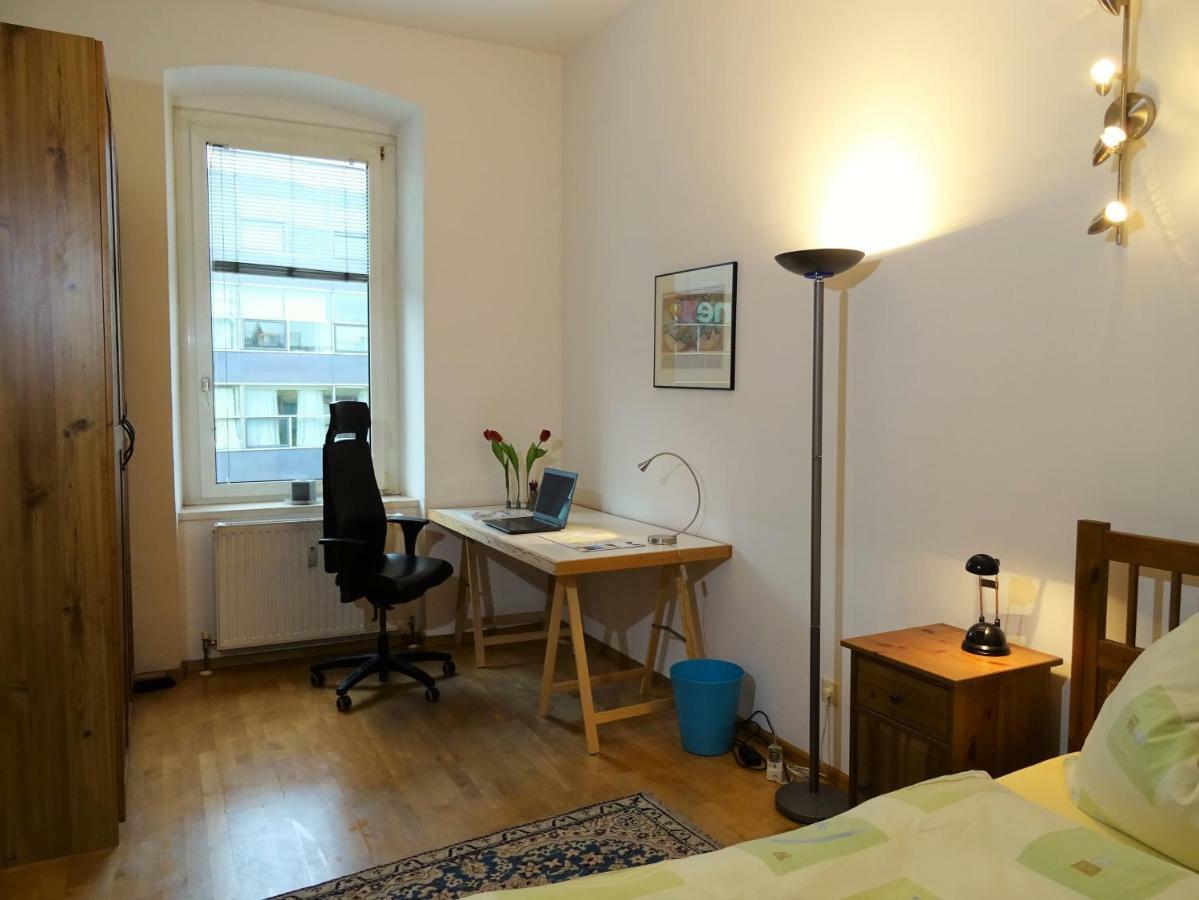 Charming, Central, Spacious Apartment Innsbruck Kültér fotó
