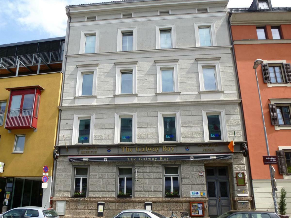 Charming, Central, Spacious Apartment Innsbruck Kültér fotó
